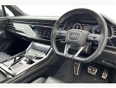 Audi Q7 Image 6