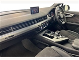 Audi Q7 Image 2