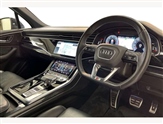 Audi Q7 Image 6