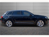 Audi Q7 Image 4