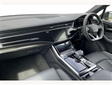 Audi Q7 Image 2