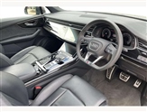 Audi Q7 Image 6
