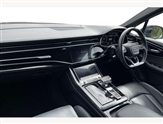 Audi Q7 Image 2
