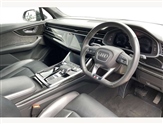 Audi Q7 Image 6