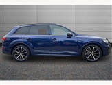 Audi Q7 Image 4