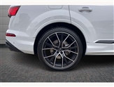 Audi Q7 Image 5