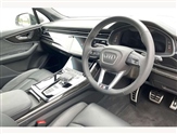 Audi Q7 Image 6