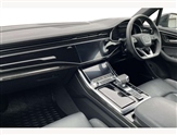 Audi Q7 Image 2