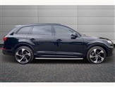 Audi Q7 Image 4