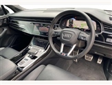 Audi Q7 Image 6