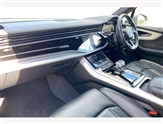 Audi Q7 Image 2