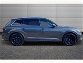 Audi Q7 Image 4