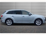 Audi Q7 Image 4