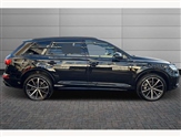 Audi Q7 Image 4