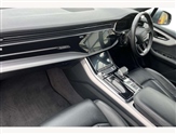 Audi Q7 Image 2