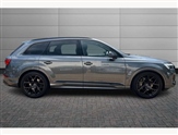 Audi Q7 Image 4