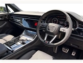 Audi Q7 Image 6