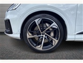 Audi Q7 Image 5