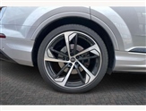 Audi Q7 Image 5