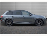 Audi Q7 Image 4