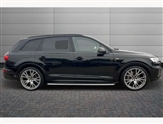 Audi Q7 Image 4