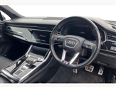 Audi Q7 Image 6