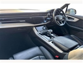 Audi Q7 Image 2