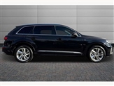 Audi Q7 Image 4