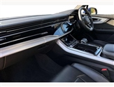 Audi Q7 Image 2