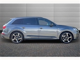 Audi Q7 Image 4