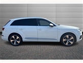 Audi Q7 Image 4