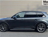 Audi Q7 Image 6