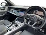 Audi Q8 Image 6