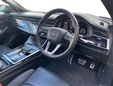 Audi Q8 Image 6