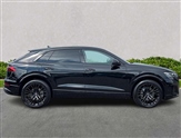Audi Q8 Image 3