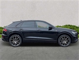 Audi Q8 Image 3