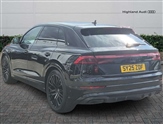 Audi Q8 Image 3
