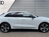 Audi Q8 Image 4