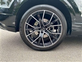 Audi Q8 Image 6