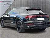 Audi Q8 Image 3