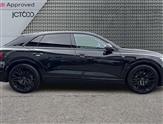 Audi Q8 Image 4