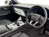 Audi Q8 Image 6