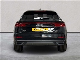 Audi Q8 Image 4