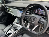 Audi Q8 Image 6