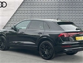 Audi Q8 Image 3