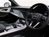 Audi Q8 Image 6