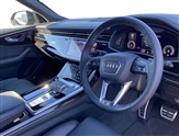 Audi Q8 Image 6