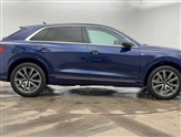 Audi Q8 Image 4