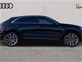 Audi Q8 Image 4