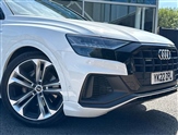 Audi Q8 Image 2